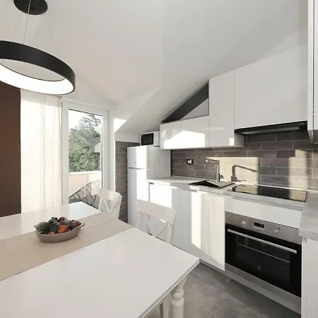 Family Friendly House With A Swimming Pool Sikovo, Biograd - 23718 * 圣菲利普雅科夫