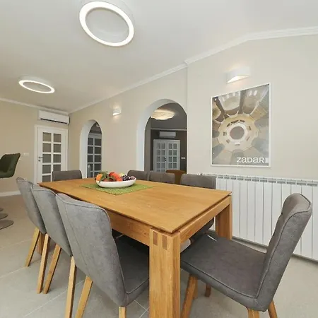 Family Friendly House With A Swimming Pool Sikovo, Biograd - 23718 Sveti Filip i Jakov
