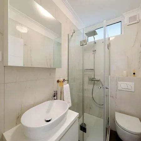 Hébergement de vacances Family Friendly House With A Swimming Pool Sikovo, Biograd - 23718