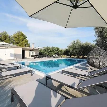 Family Friendly House With A Swimming Pool Sikovo, Biograd - 23718 Hébergement de vacances
