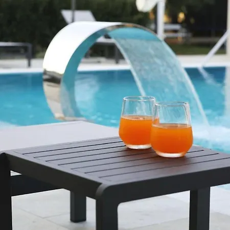 Hébergement de vacances Family Friendly House With A Swimming Pool Sikovo, Biograd - 23718 *