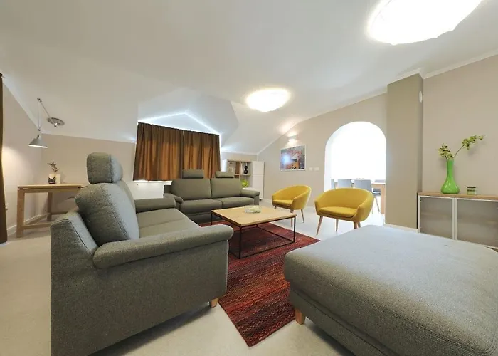 Family Friendly House With A Swimming Pool Sikovo, Biograd - 23718 Nyaraló