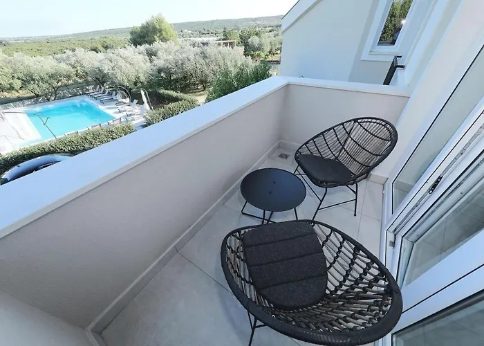Family Friendly House With A Swimming Pool Sikovo, Biograd - 23718 Sveti Filip i Jakov