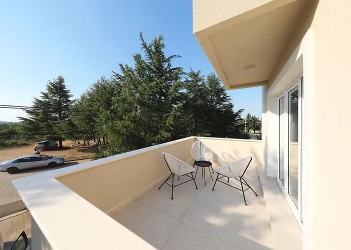 Family Friendly House With A Swimming Pool Sikovo, Biograd - 23718 Nyaraló Sveti Filip i Jakov
