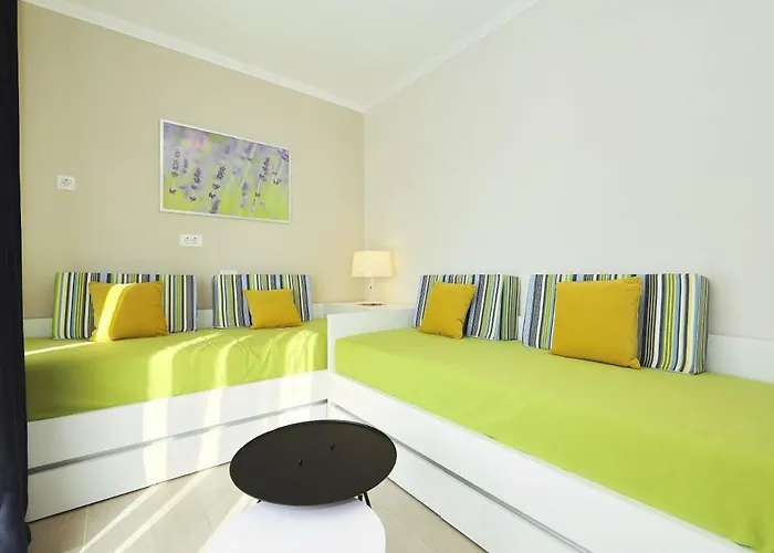 Family Friendly House With A Swimming Pool Sikovo, Biograd - 23718 Sveti Filip i Jakov