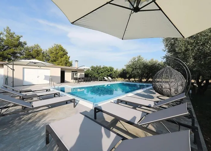 Family Friendly House With A Swimming Pool Sikovo, Biograd - 23718 Nyaraló